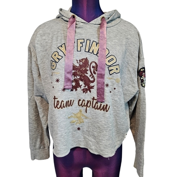Harry Potter Gray Gryffindor‎ Team Captain Cropped Hoodie Size Medium Women's - Picture 12 of 12
